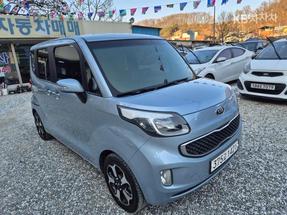 2012 - kia ray