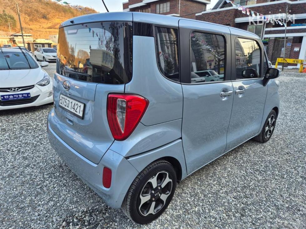 2012 - kia ray