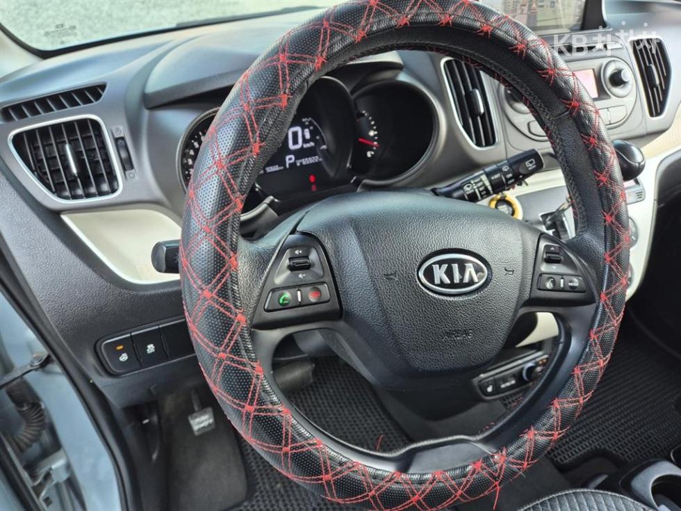 2012 - kia ray