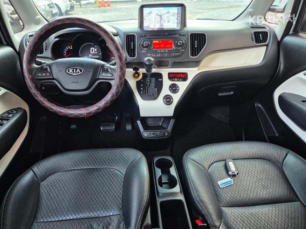 2012 - kia ray