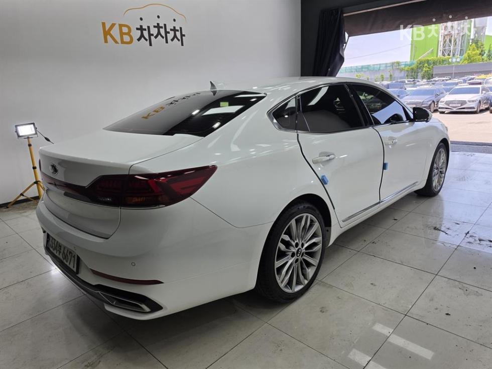 2020 - kia k7
