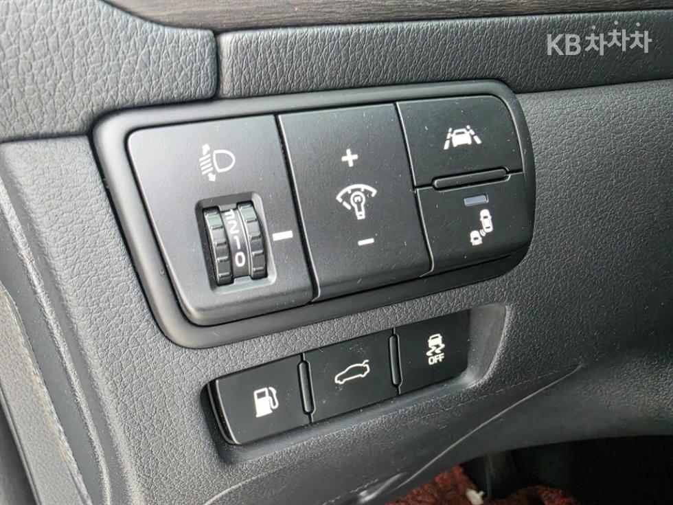 2020 - kia k7