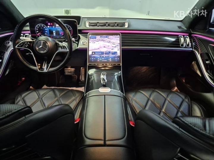 Mercedes-Benz S-Class W223 Maybach S580 4Matic Base Type 8