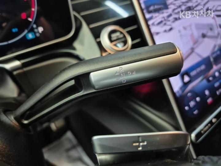Mercedes-Benz S-Class W223 Maybach S580 4Matic Base Type 9