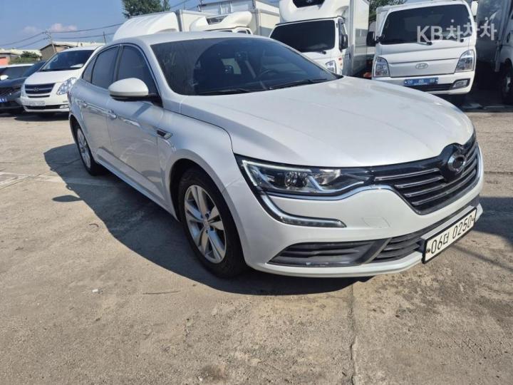 Renault SM6 1.5 dCi SE 4