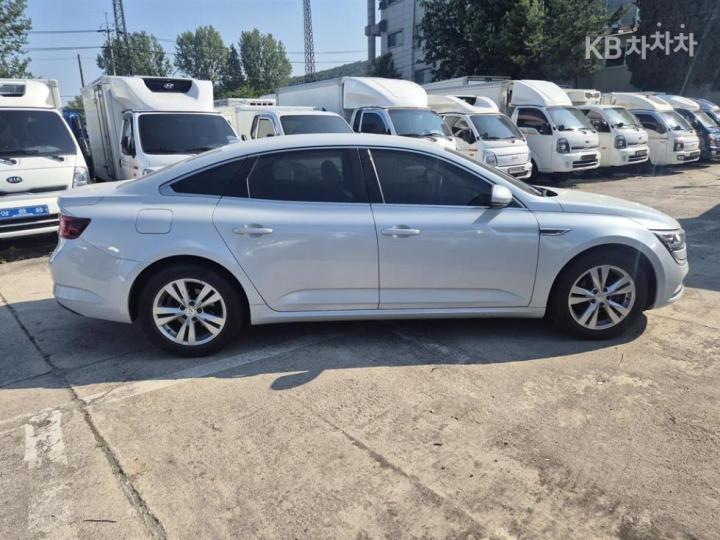 Renault SM6 1.5 dCi SE 5