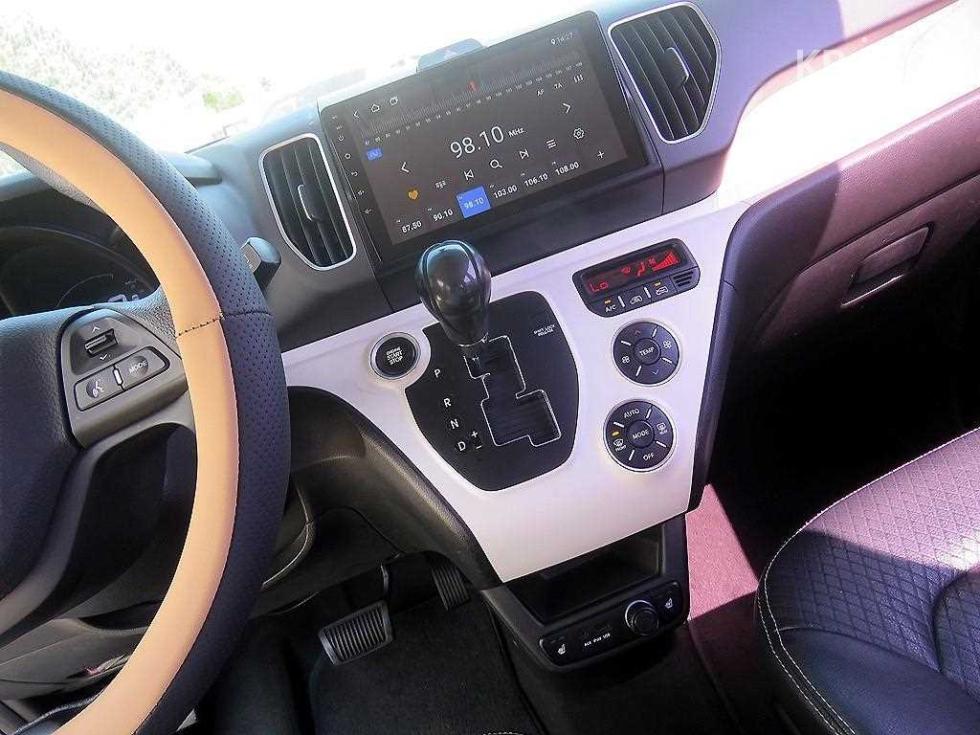 2012 - kia ray