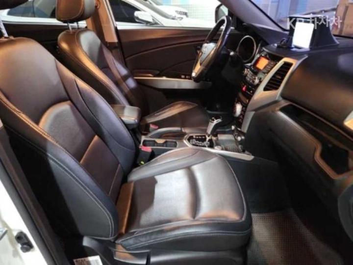 KG Mobility (Ssangyong) Tivoli Gasoline VX 5