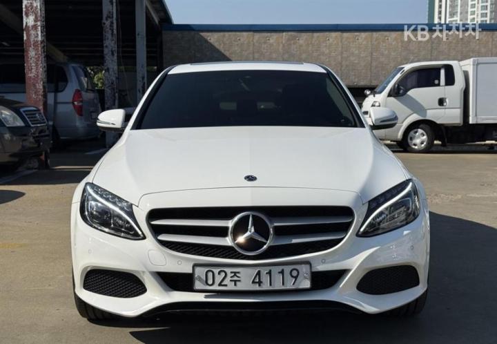 Mercedes-Benz C-Class C200d