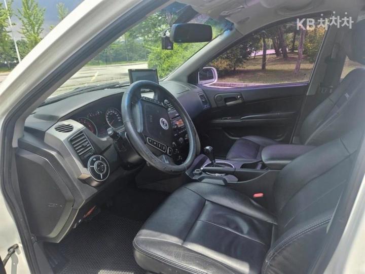 KG Mobility (Ssangyong) Korando Sport CX7 4WD Fashion 9