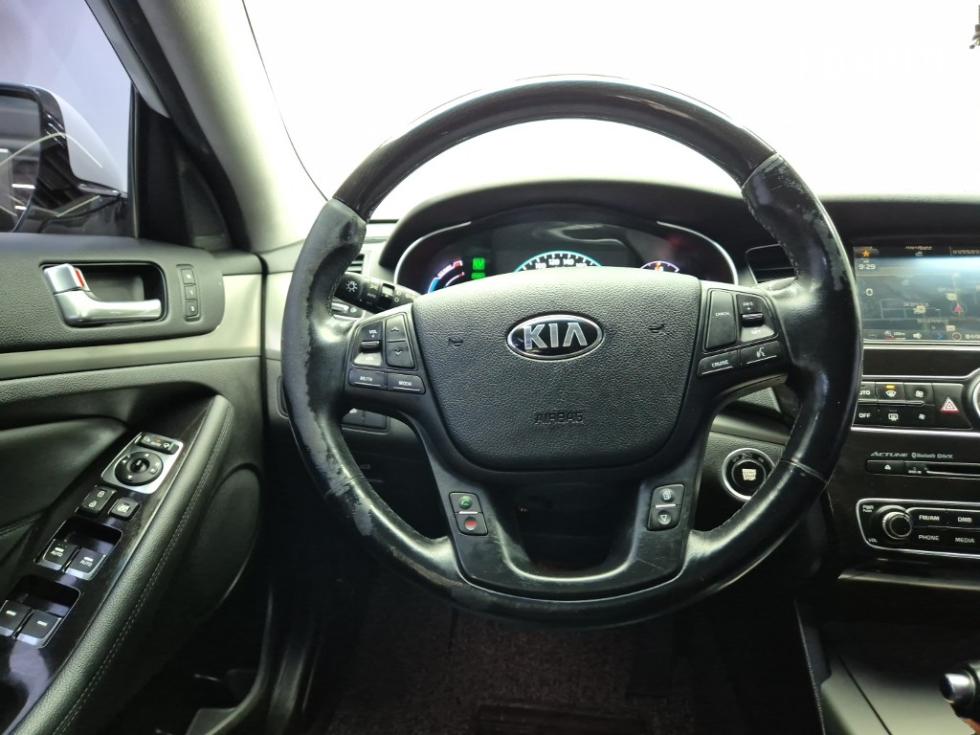 2014 - kia k7