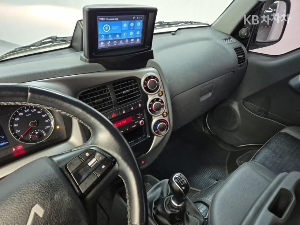 2022 - kia bongo iii
