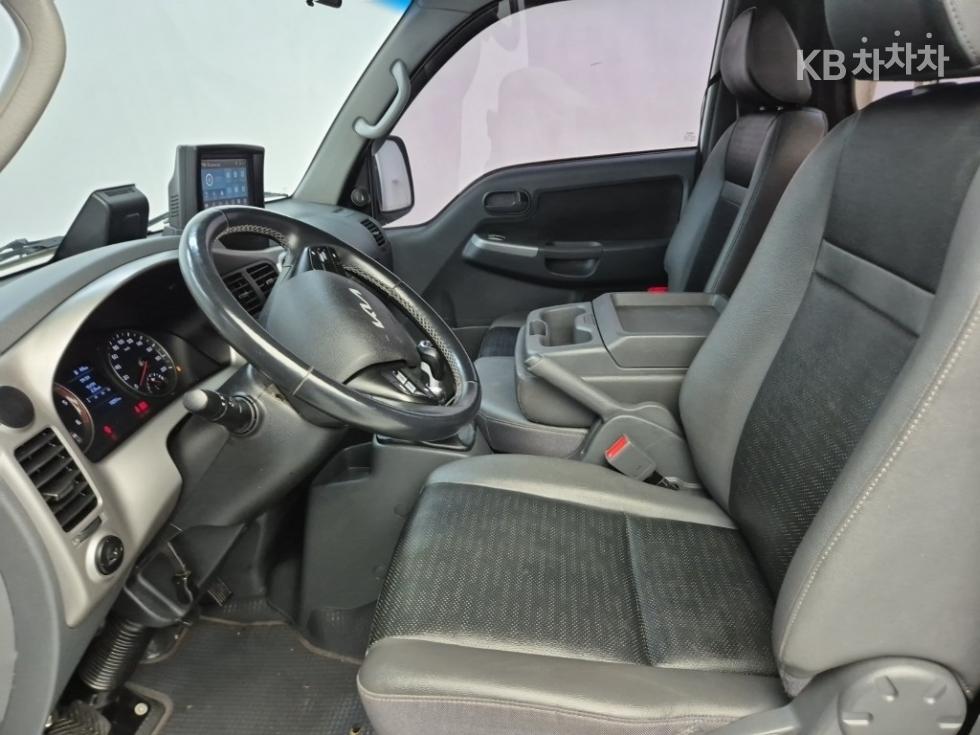 2022 - kia bongo iii