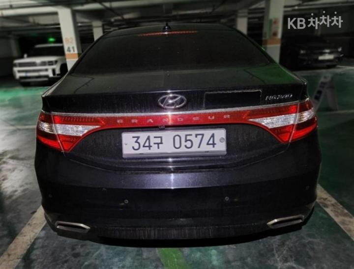 Hyundai Grandeur HG HG240 Modern Collection 4