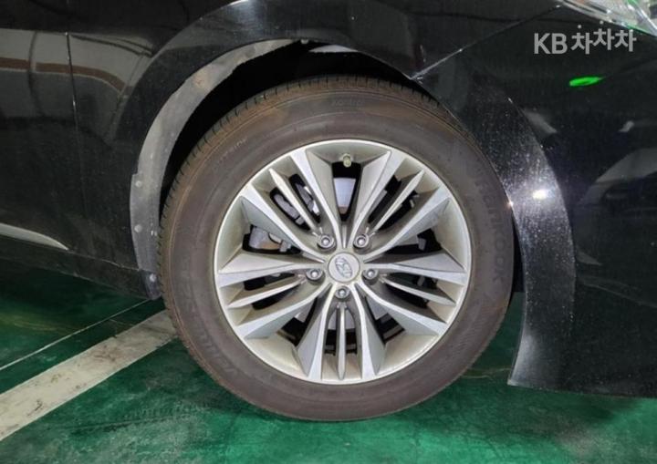 Hyundai Grandeur HG HG240 Modern Collection 10
