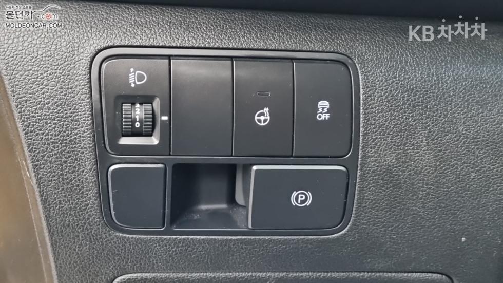 Hyundai Staria — miniaturë 16