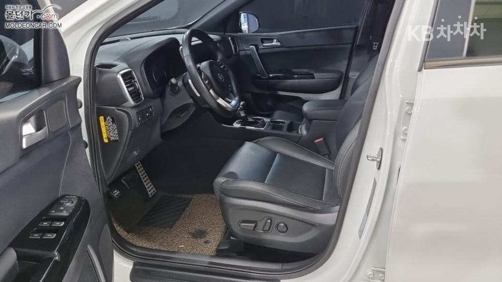 2019 - kia sportage