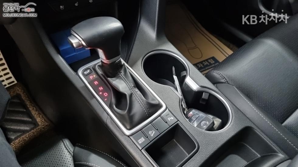 2019 - kia sportage