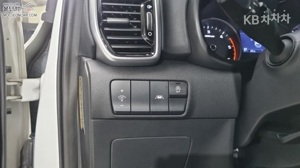 2019 - kia sportage