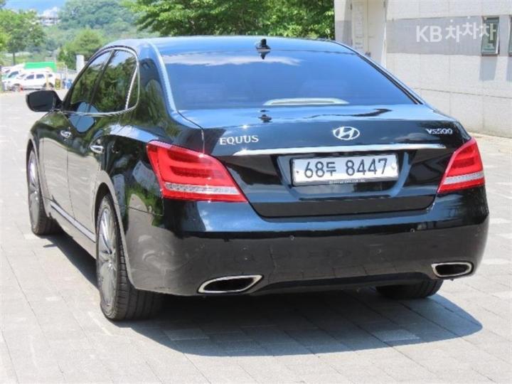 Hyundai Equus New Export Type 5