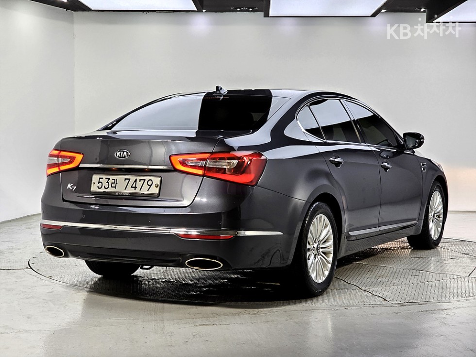 2013 - kia k7