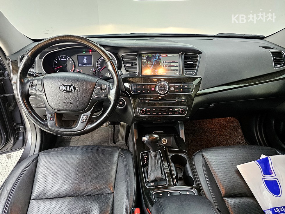 2013 - kia k7