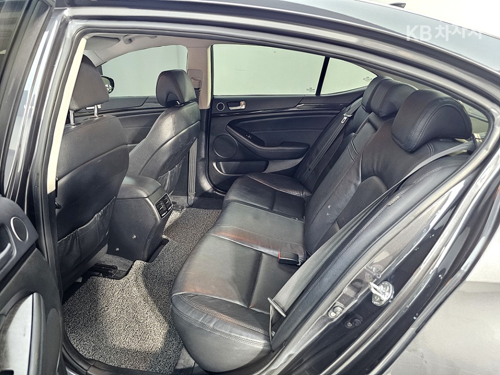 2013 - kia k7
