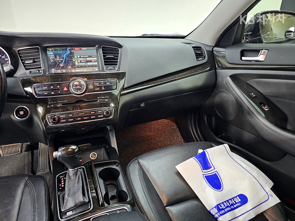 2013 - kia k7