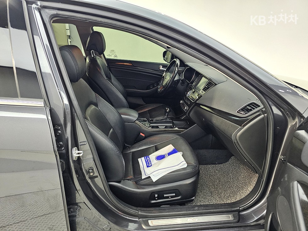 2013 - kia k7