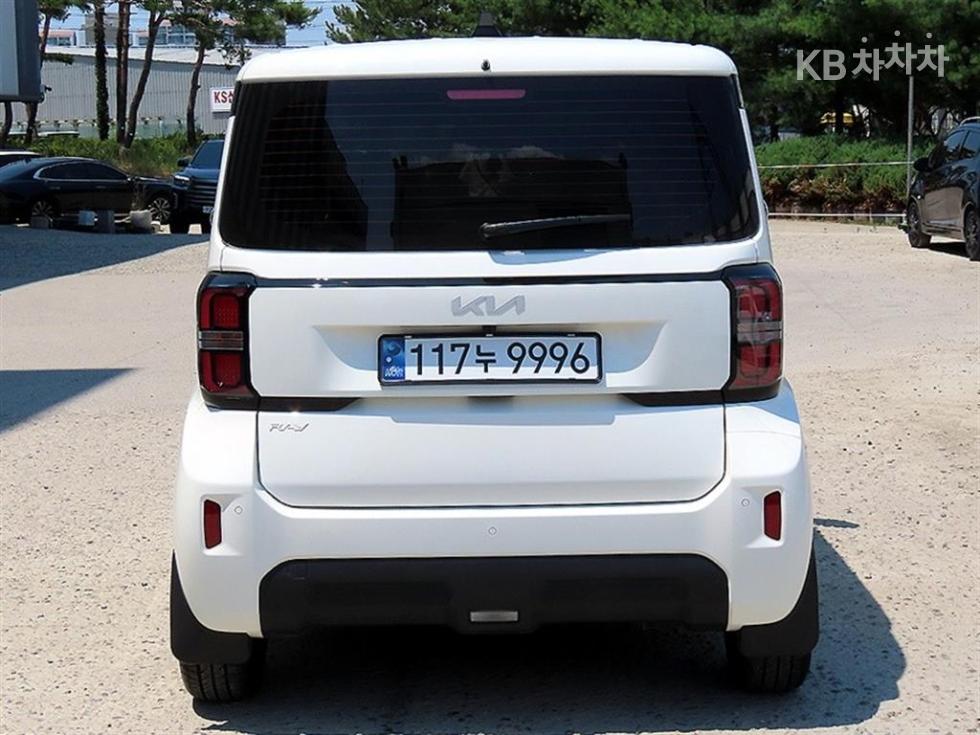 2025 - kia kia