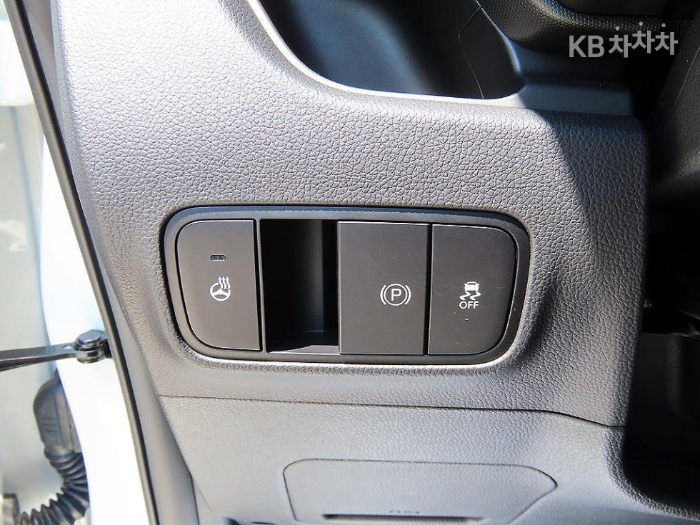 2025 - kia kia