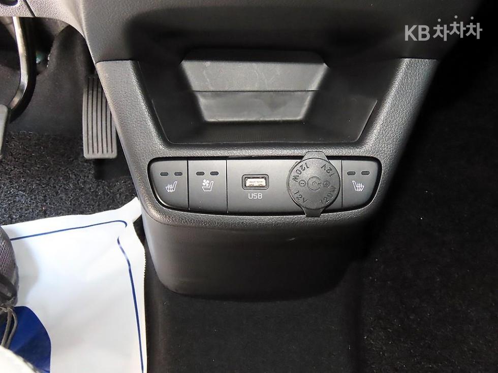 2025 - kia kia