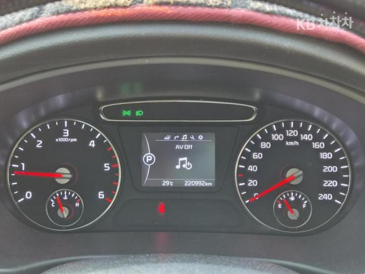 Kia Sorento Diesel 2.0 2WD Noblesse 8