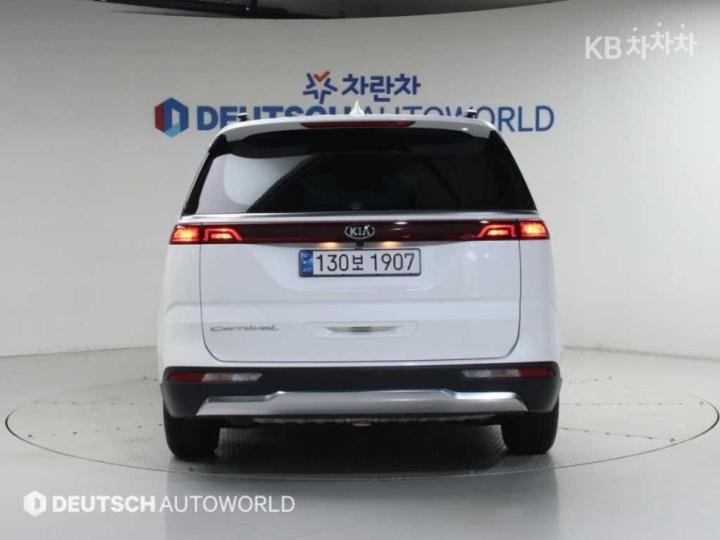 Kia Carnival D2.2 Noblesse 5