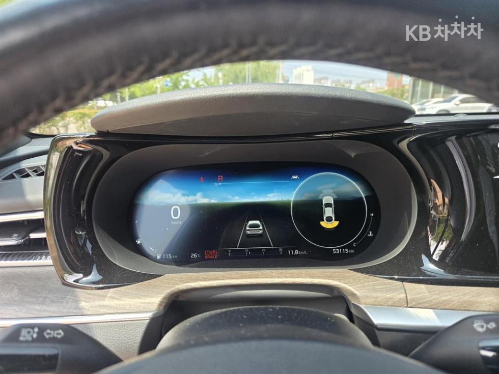 2022 - kia k5