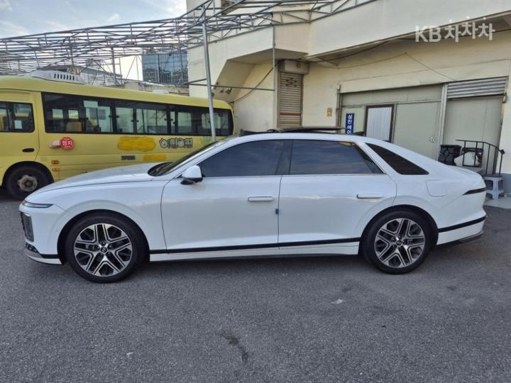 Hyundai Grandeur The 2.5 Gasoline 2WD Exclusive — фото 3
