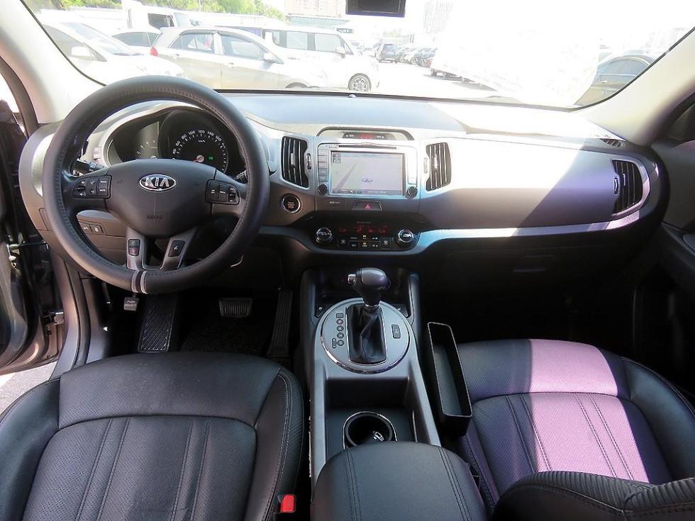 2014 - kia sportage