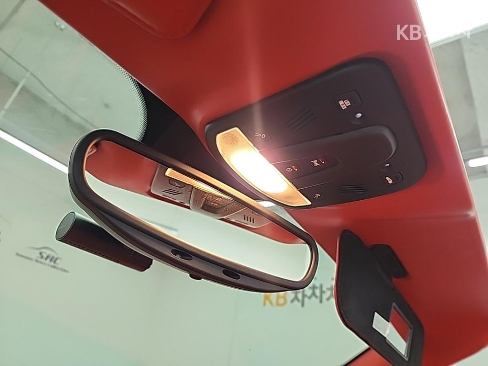 Ferrari 488 — miniaturë 14
