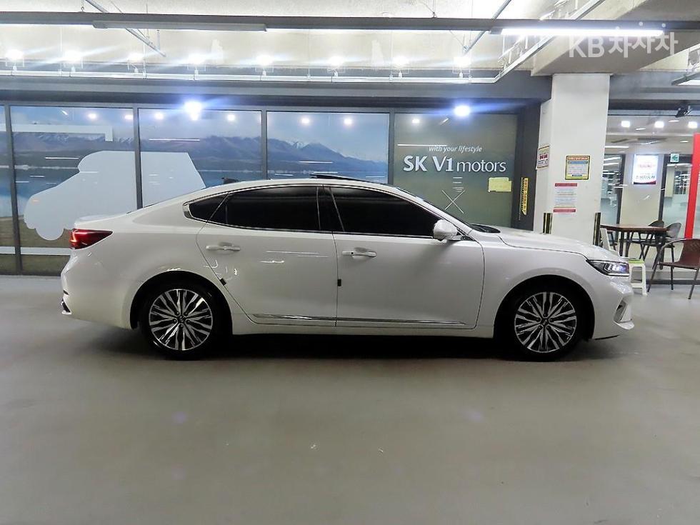 2020 - kia k7