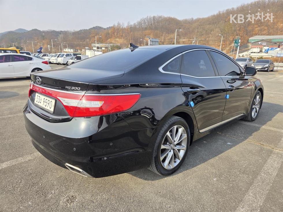 Hyundai Grandeur — miniaturë 4