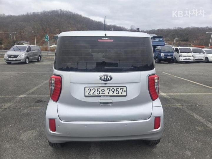 Kia Ray 1.0 Bi-Fuel Prestige 4