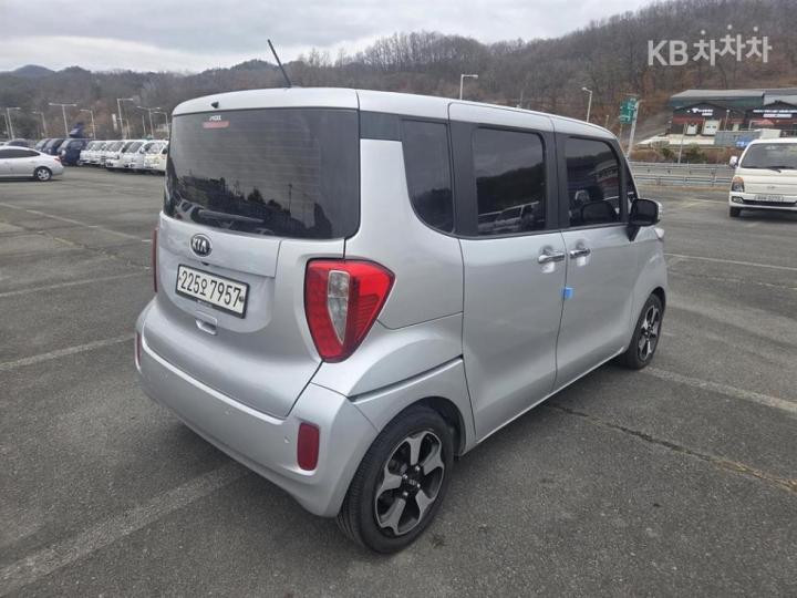 Kia Ray 1.0 Bi-Fuel Prestige 5
