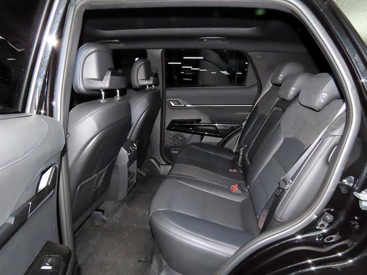KG Mobility (Ssangyong) Actyon Hybrid J120 2WD S8 Base Type 8