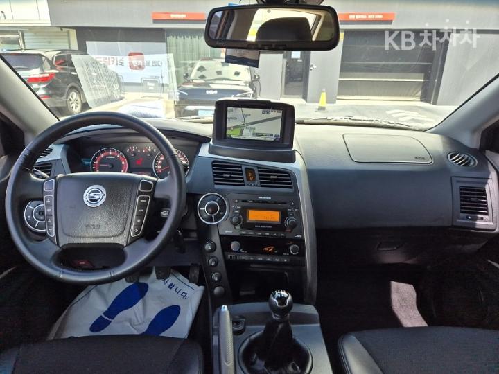 KG Mobility (Ssangyong) Korando Sport CX7 4WD Mania 10