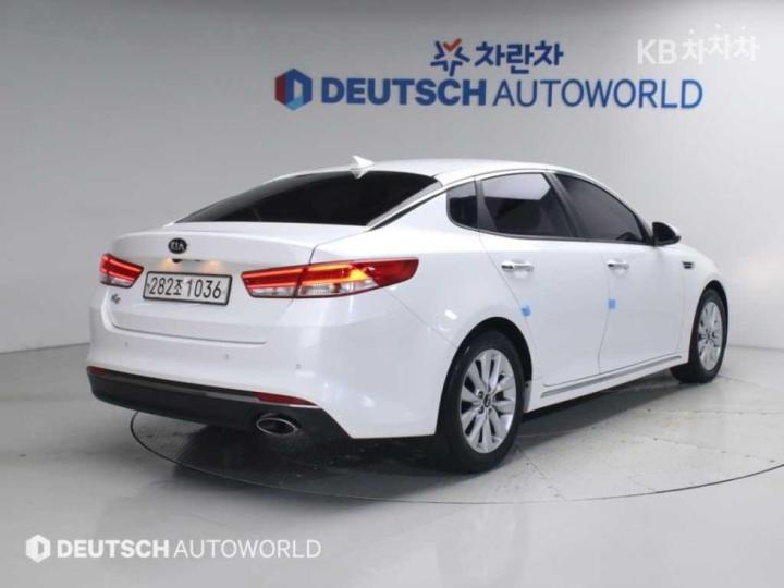 Kia K5 2.0 Gasoline MX Prestige 3