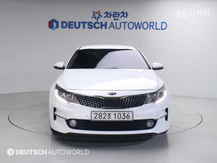 Kia K5 2.0 Gasoline MX Prestige 4