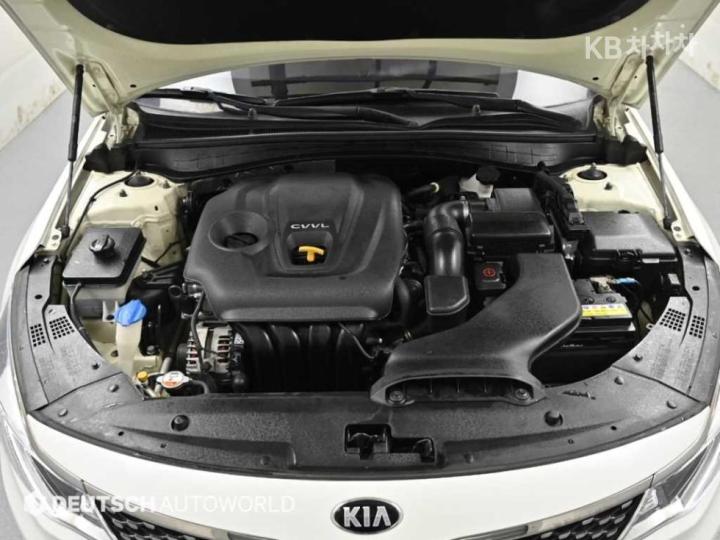 Kia K5 2.0 Gasoline MX Prestige 7
