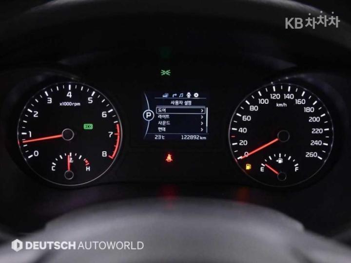Kia K5 2.0 Gasoline MX Prestige 9