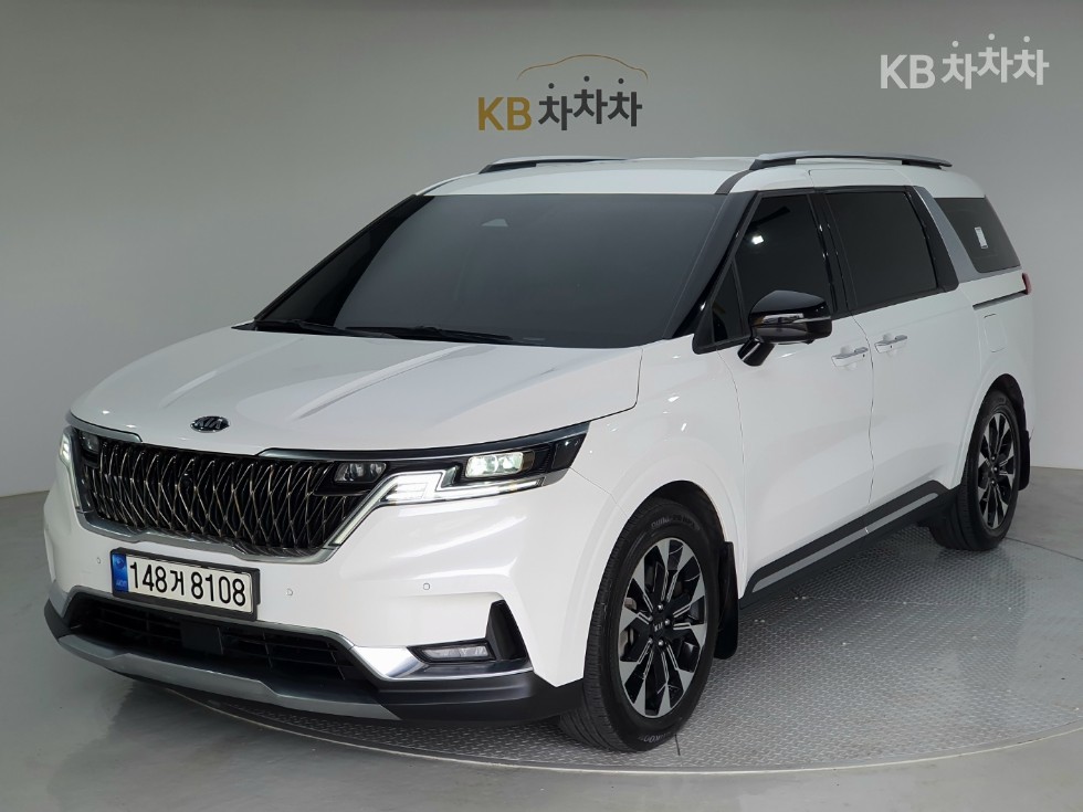 2021 - kia carnival