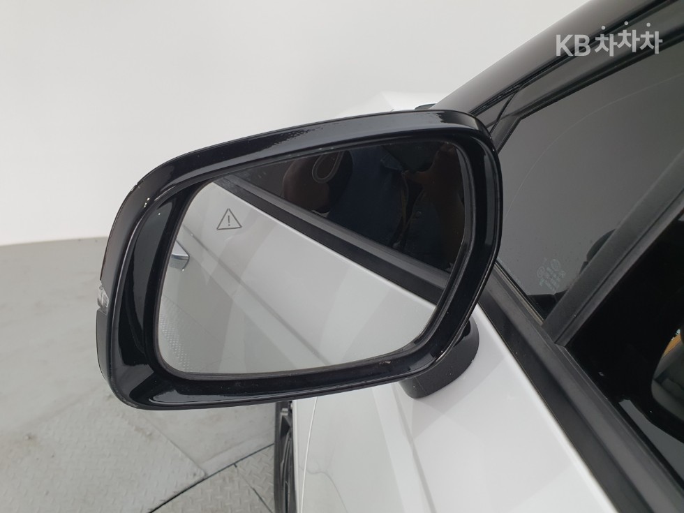 2021 - kia carnival